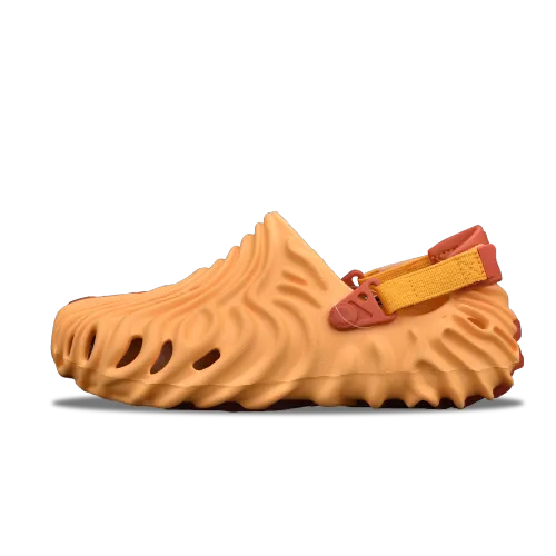 Salehe Bembury x Crocs Pollex Clog Light Gold