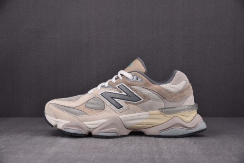 New Balance 9060 Joe Freshgoods beige