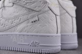 Nike Air Force 1 High Louis Vuitton Off-White Monogram Triple White (Be careful about the size!!)