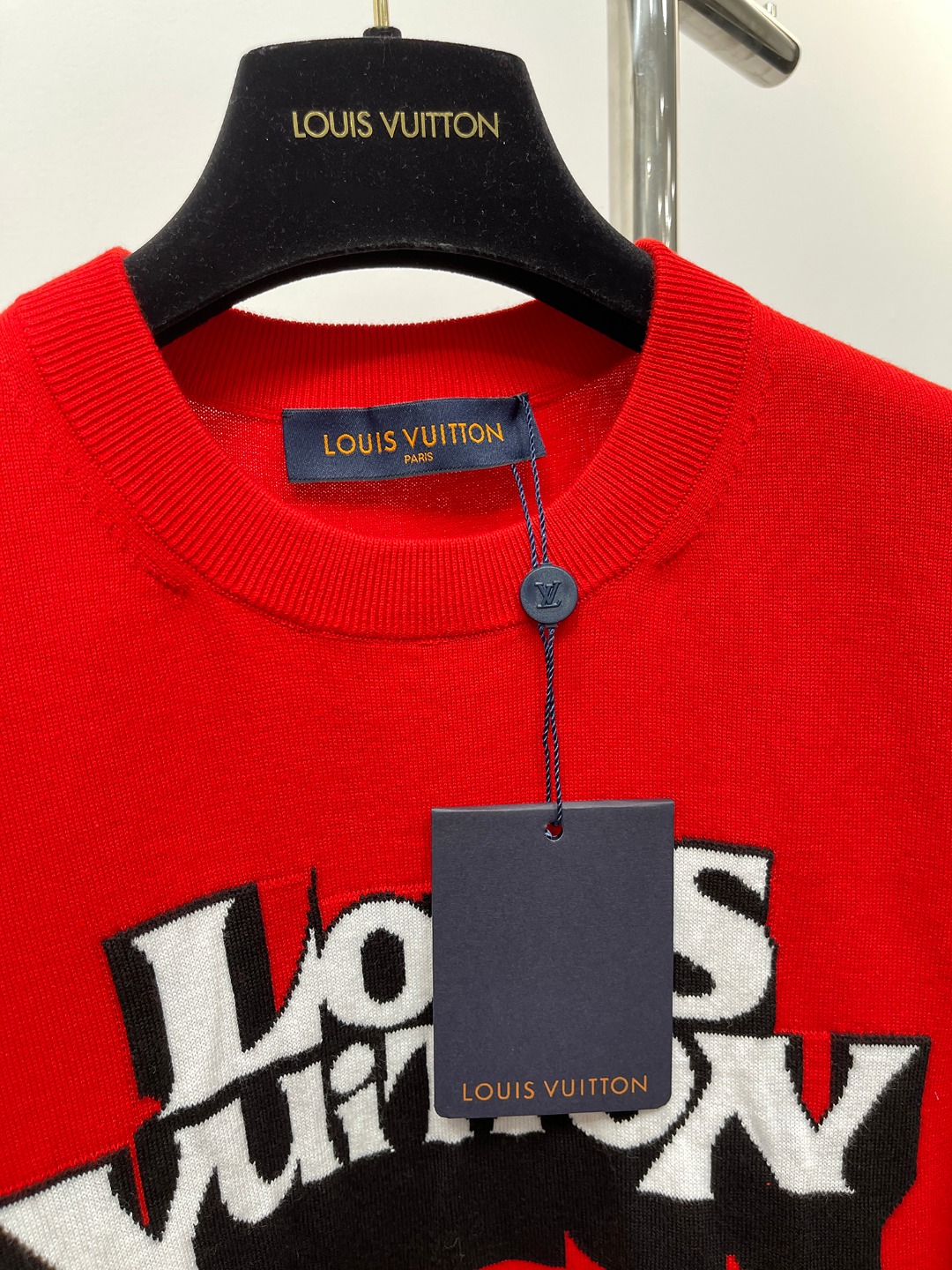 Louis Vuitton Graphic Short-Sleeved Crewneck T-shirt – NYSummerShop