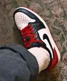 Jordan 1 Retro Low OG Black Toe