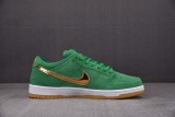 Nike SB Dunk Low Pro St. Patrick's Day (2022)