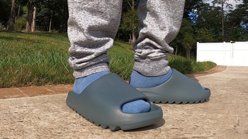 adidas Yeezy Slide Slate Grey(One Size Smaller!!)