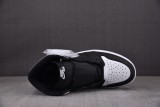 Air Jordan 1 Retro High OG Isn’t Shy About The “Panda” Trend