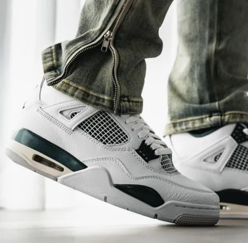 Jordan 4 Retro Oxidized Green