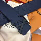 Louis Vuitton Black metal logo pebbled leather belt（width:4.0CM）