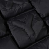 Moncler Cristopher Raxxy  Star  Co-branded 3D Knit Chain Zip Down Jacket 251029