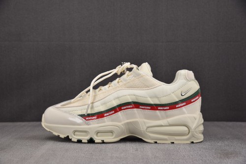 Nike Air Max 95 SP Undefeated Sail