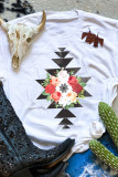 White Flower Geometric Print Crewneck Short Sleeve T Shirt LC25217052-1