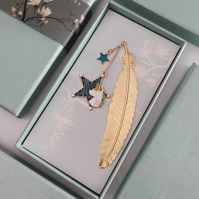【Kectios™ 】愛麗絲夢遊仙境兔子周邊飾品金色羽毛書籤金屬情人節禮物成品