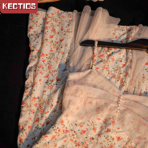 【Kectios™  】珍珠吊帶裙子女夏碎花裙收腰顯瘦修身裙子溫柔風連衣裙