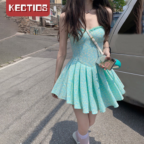 【Kectios™  】吊帶碎花連衣裙女夏純欲收腰顯瘦鎖骨帶胸墊a字綠色短裙