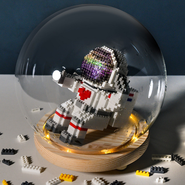 【Kectios™  】直播宇航員擺件快樂星球微顆粒兼容樂高積木成人益智拼裝玩具禮物