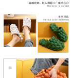 New personality bubble sandals and slippers fashion net celebrity home massage bottom slippers men RZ0025