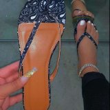 Large size soft bottom color flip flops female hot style beach sandals LP453
