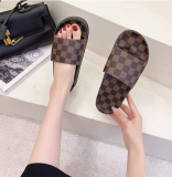 2021 summer new style large size foreign trade low-heeled flat-bottomed checkerboard round head Korean spot flat-shaped slippers female HWJ715