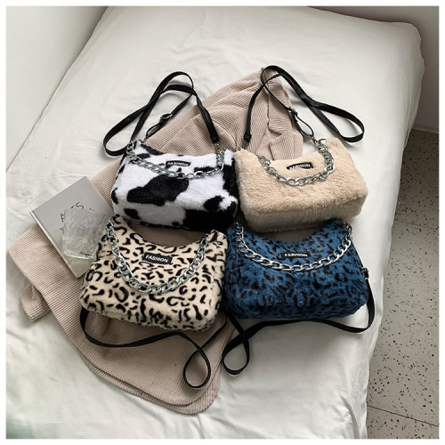 Autumn/winter 2021 new wave furry bag women fashion plush one shoulder small bag casual simple western style female bag