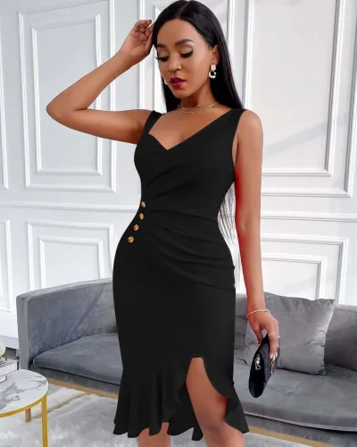 New sexy slanted collar pleated button crow's feet dress