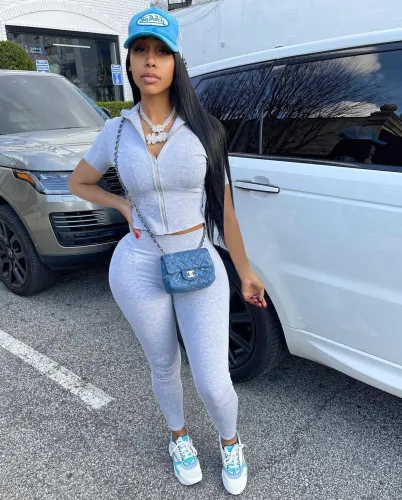 Women's Summer Leisure Zipper Sports Suit Solid Color Short Sleeve Two Piece Set