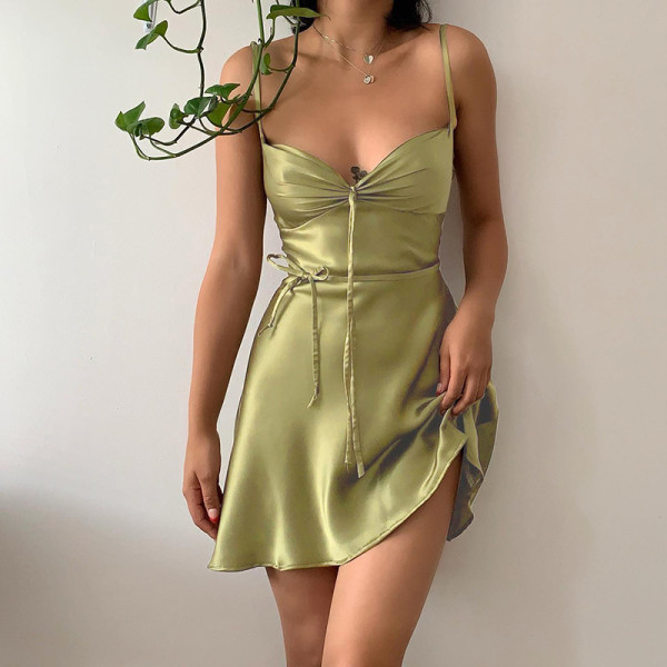 Elegant light mature woman low-cut suspender dress temperament evening dress strap dress