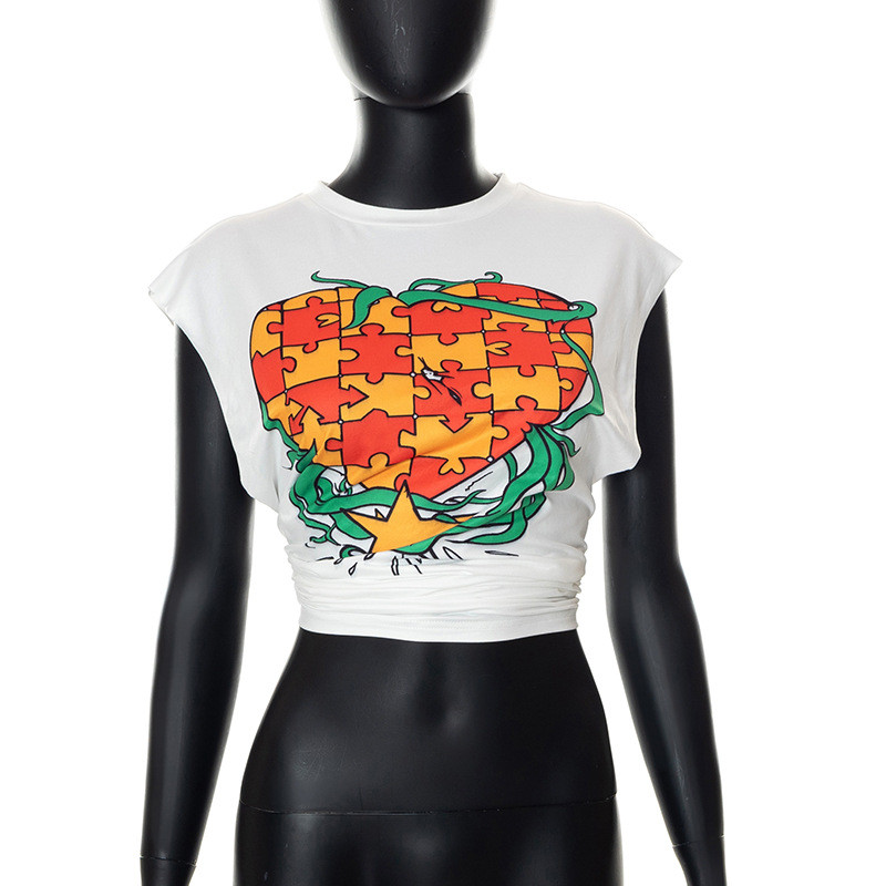 Printed Crew Neck Graffiti Heart Sleeveless Slim Fit T-Shirt