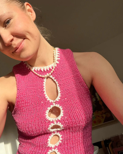 Hooked Cutout Knit Tank Top Sleeveless T-Shirt