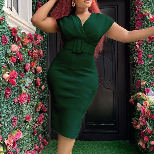 Large V-neck waistband style commuter dress