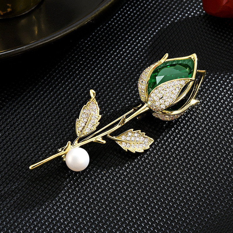 Fashion high-grade crystal rose brooch micro set zircon luxury pin suit accessories