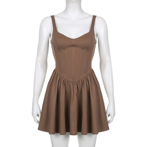 Fishbone waist shows thin sling dress