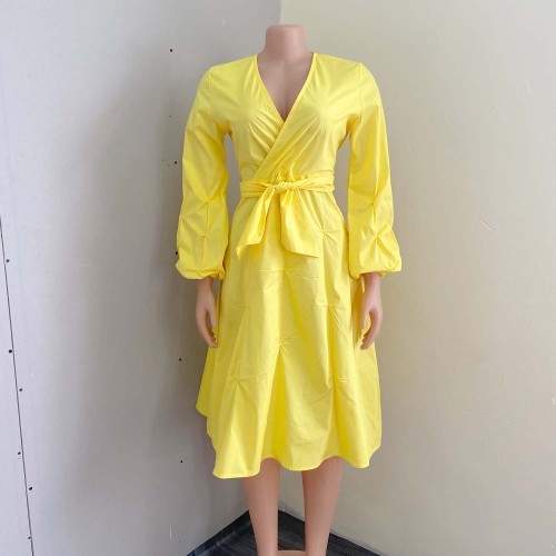 V-neck high-waist banded bubble sleeve oversized dress