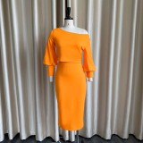 Solid color off-shoulder long-sleeved top with buttocks and high waist skirt suit two-piece