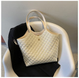 Fashion retro commuter bag, shoulder bag, large capacity Tote bag