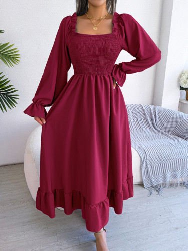 Casual square neck flared skirt with large hem ruffle skirt