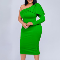 Diagonal collar solid color fashionable buttock wrap sexy dress