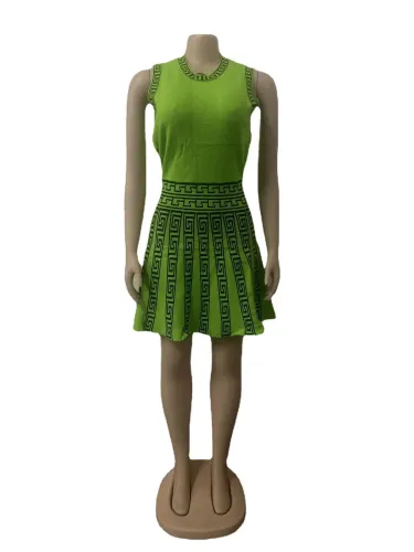 Fashionable round neck sleeveless pleated dress for women's knitted printing