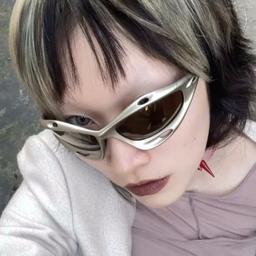 Cool sports sunglasses for men, cool oversized frame for road cycling sunglasses for women, fashionable Y2K glasses