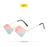Retro quadrilateral metal frame sunglasses sunglasses hip-hop personalized beach glasses