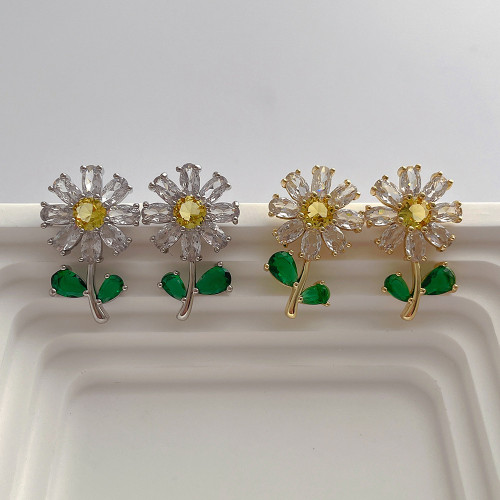 Minimalist design feel of sunflower zircon earrings