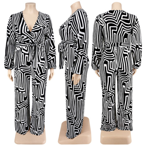 Oversized women's long sleeved jumpsuit straight leg pants