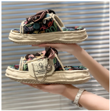 Personalized Graffiti Dissolved Thick Sole Slippers for Women's Summer Outwear New Canvas Slippers