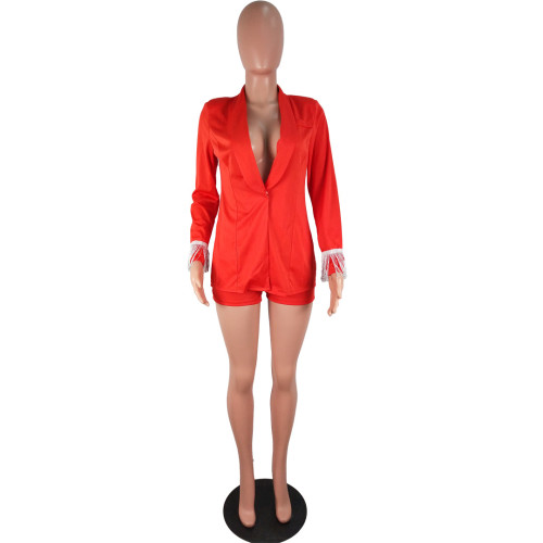 Deep V-shaped split tassel casual shorts set at the back