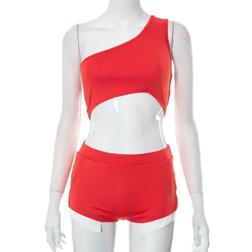 Tight fitting one shoulder short top pocket mini shorts casual set