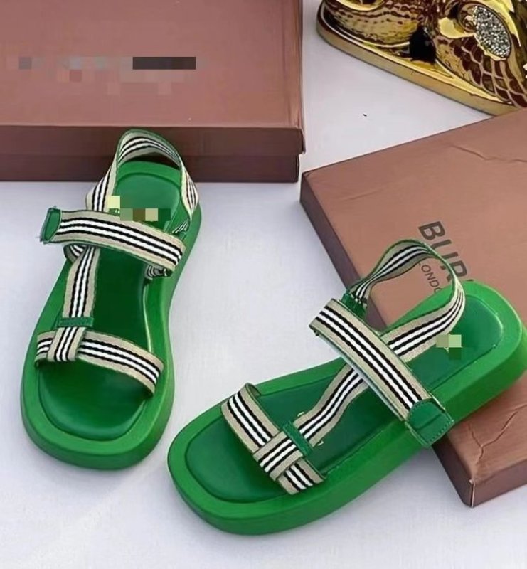 Women's candy colored thick soled casual sandals
