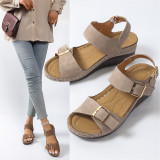 Wide strip metal square buckle buckle flat sole sandals
