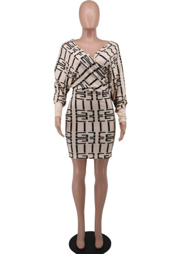 Women's dress long sleeved skirt