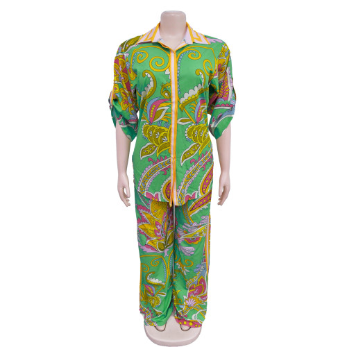 Fashion women's French printed shirt, short sleeved pants, two-piece set