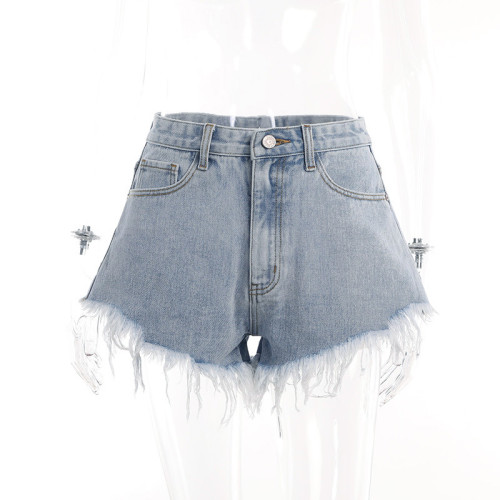 Minimalist and trendy versatile slim fitting flared denim shorts