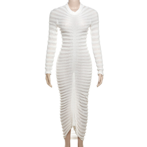 Long sleeved round neck slim fitting buttock wrap dress