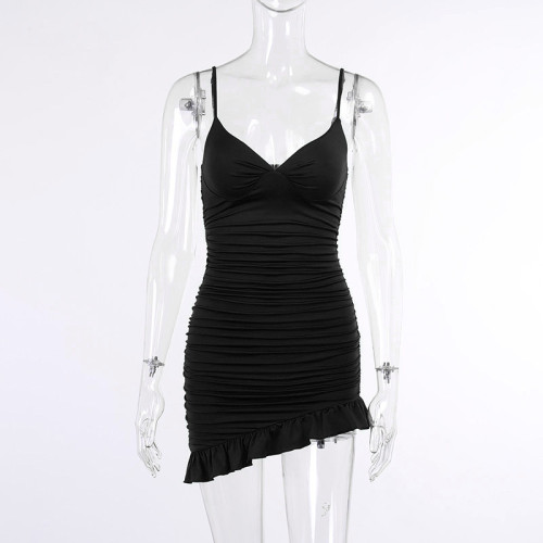 V-neck pleated wooden ear edge dress