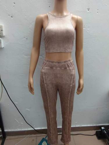 Splice printed distressed two-piece vest pants